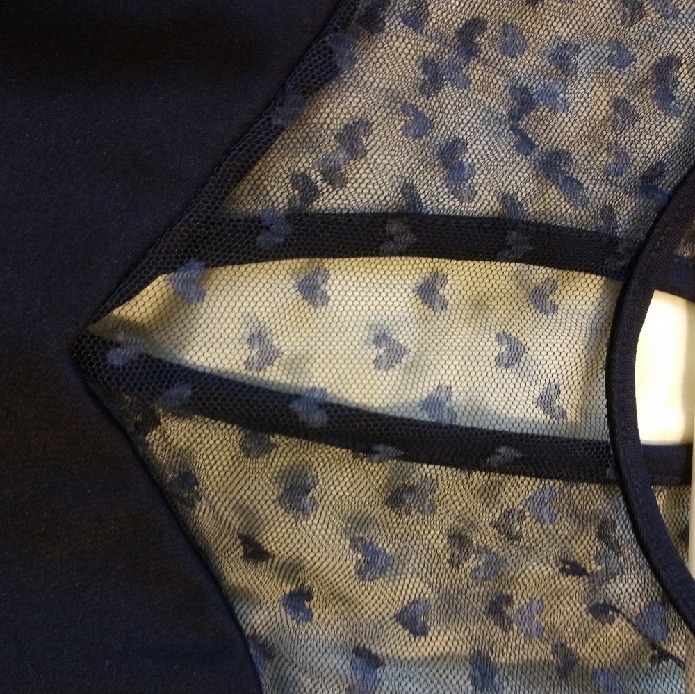 Dress - Picture 4 of 4